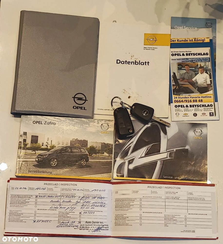 Opel Zafira 1.6 Cosmo - 29