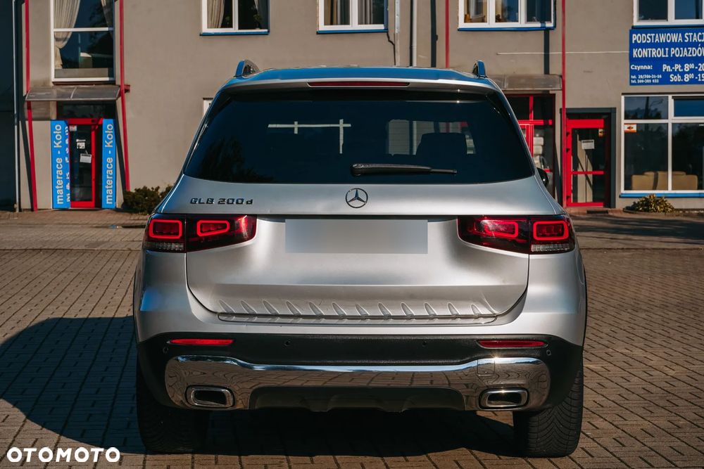 Mercedes-Benz GLB 200 d 8G-DCT Progressive - 10