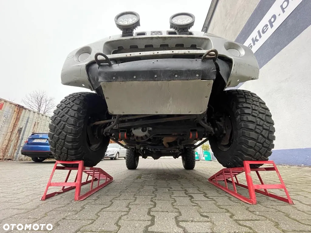 Suzuki Jimny - 12