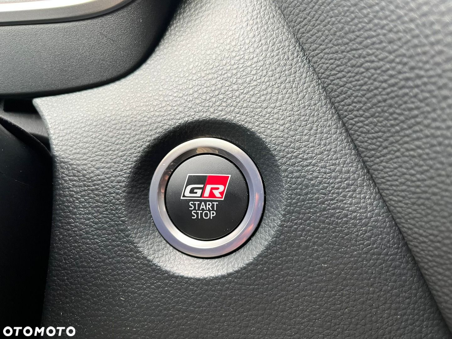 Toyota Corolla - 31