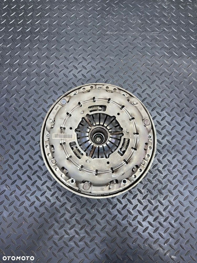 KOMPLETNE SPRZĘGŁO DWUMAS DOCISK BMW F20 F30 F36 2.0D B47 7641237