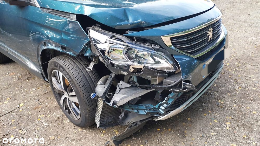 Peugeot 5008 1.2 PureTech Allure Pack S&S EAT8 - 16