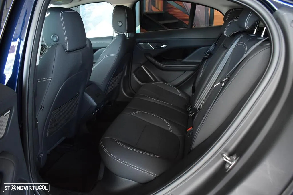 Jaguar I-Pace SE AWD Aut. - 36