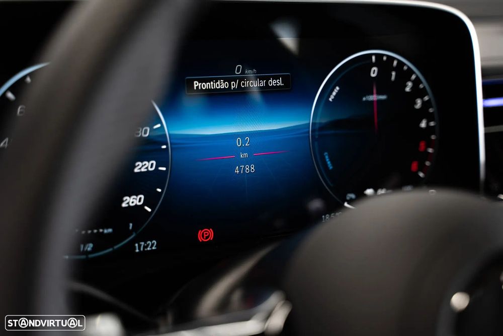 Mercedes-Benz E 300 - 22