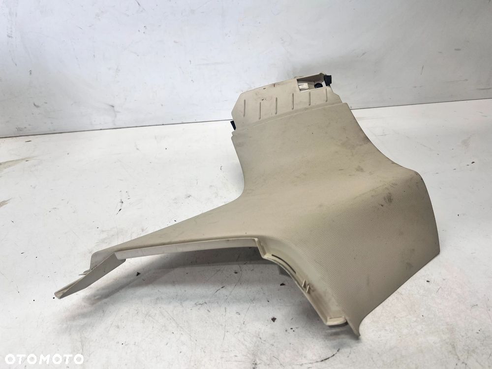 OSŁONA SŁUPKA LEWY TYŁ AUDI Q5 8R0867245M Y22 BEŻ - 1