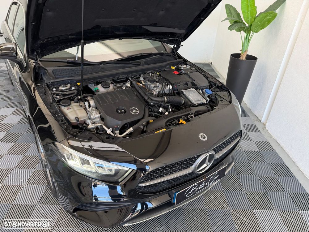 Mercedes-Benz A 250 e AMG Line - 27