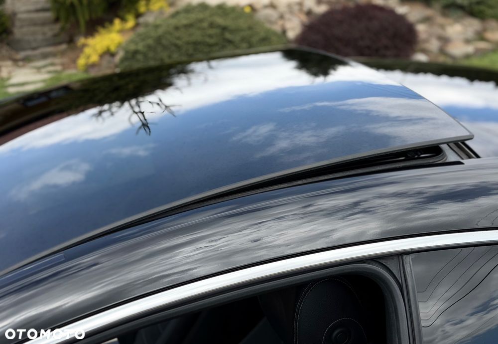 Mercedes-Benz Klasa C 200 9G-TRONIC - 23