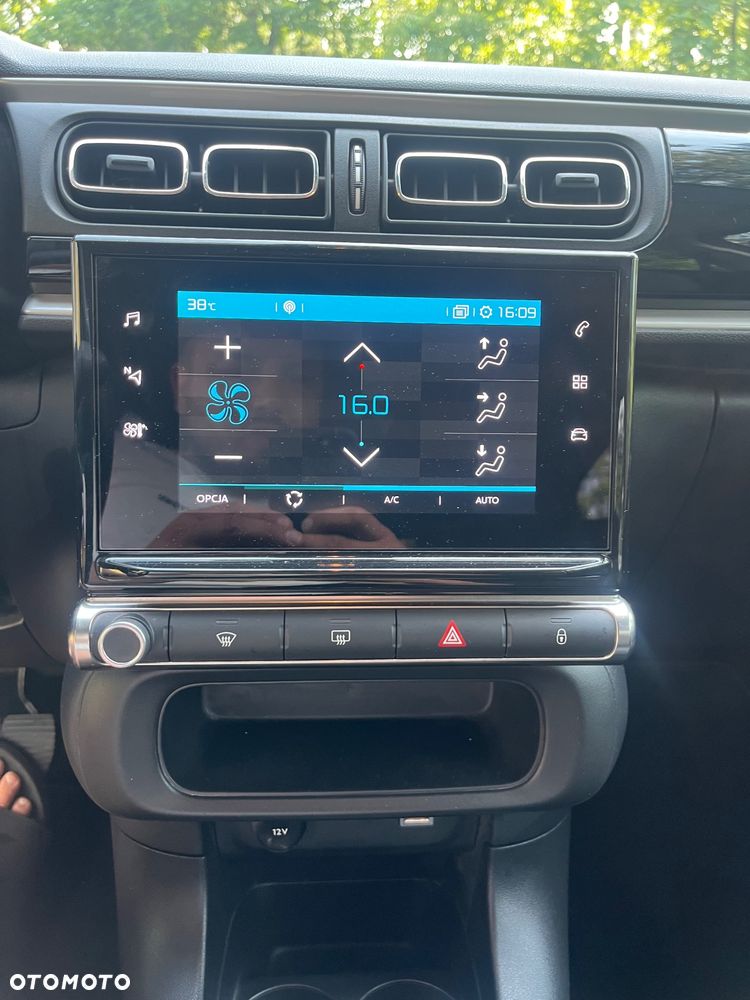 Citroën C3 1.2 PureTech Shine - 16