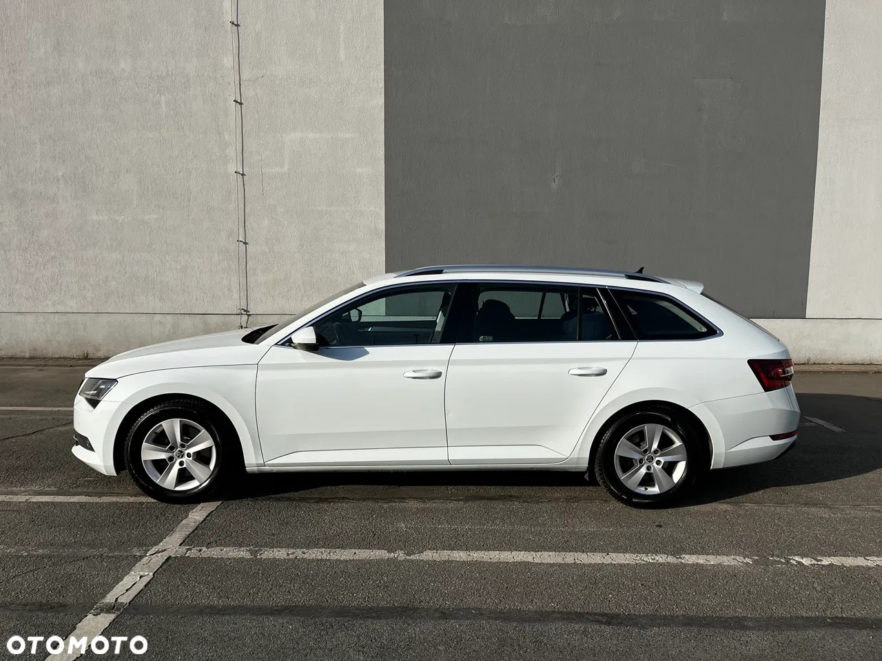 Skoda Superb 1.8 TSI Ambition DSG - 2