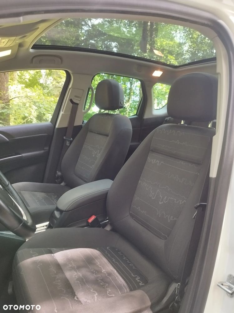 Opel Meriva - 14