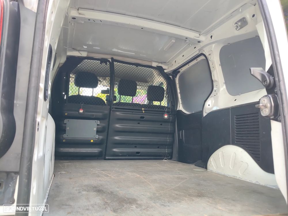 Citroën Berlingo L2 (Longa) - 1.6 HDI - 3lugares - 10