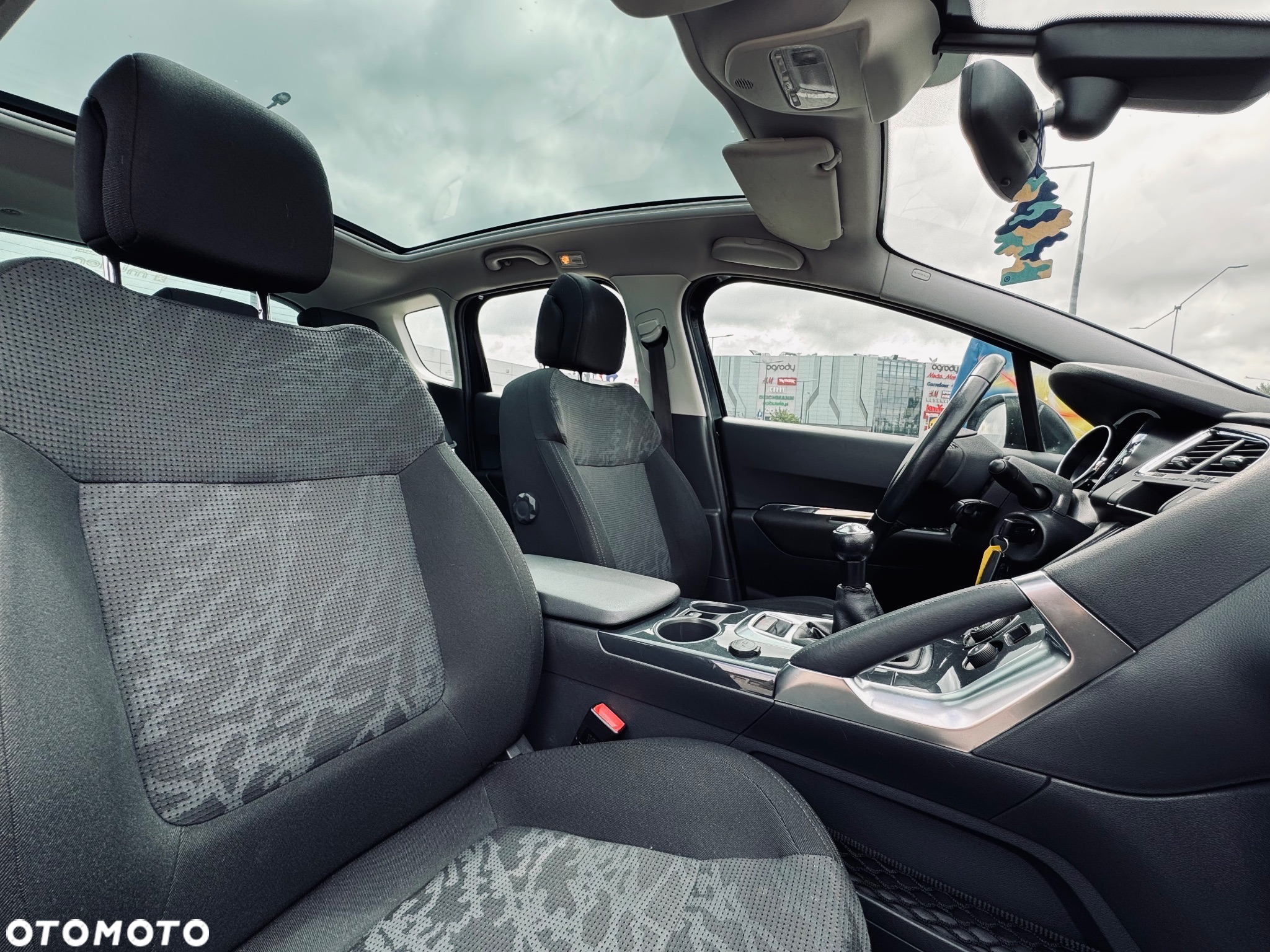 Peugeot 3008 1.6 Premium - 14