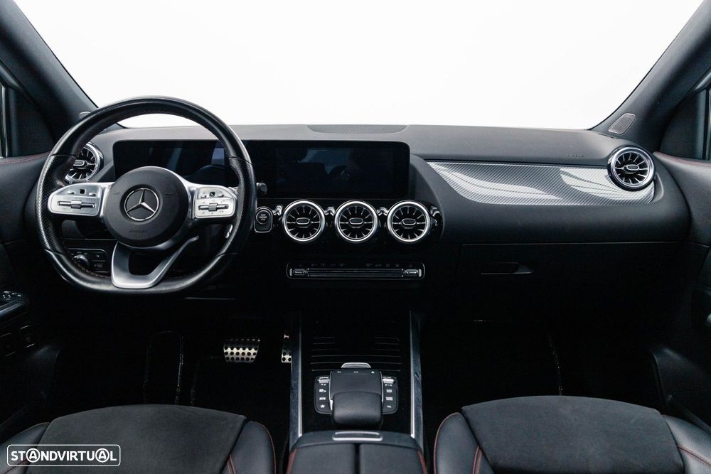 Mercedes-Benz GLA 250 e 8G-DCT AMG Line - 13