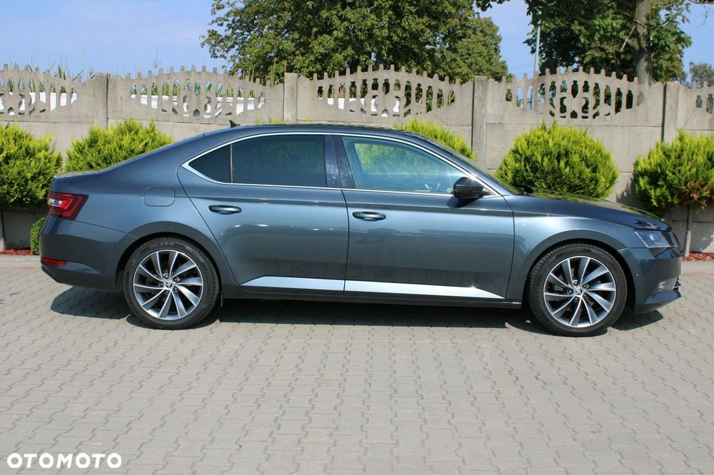 Skoda Superb 2.0 TDI 4x4 DSG L&K - 5
