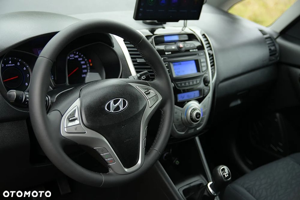 Hyundai ix20 - 23