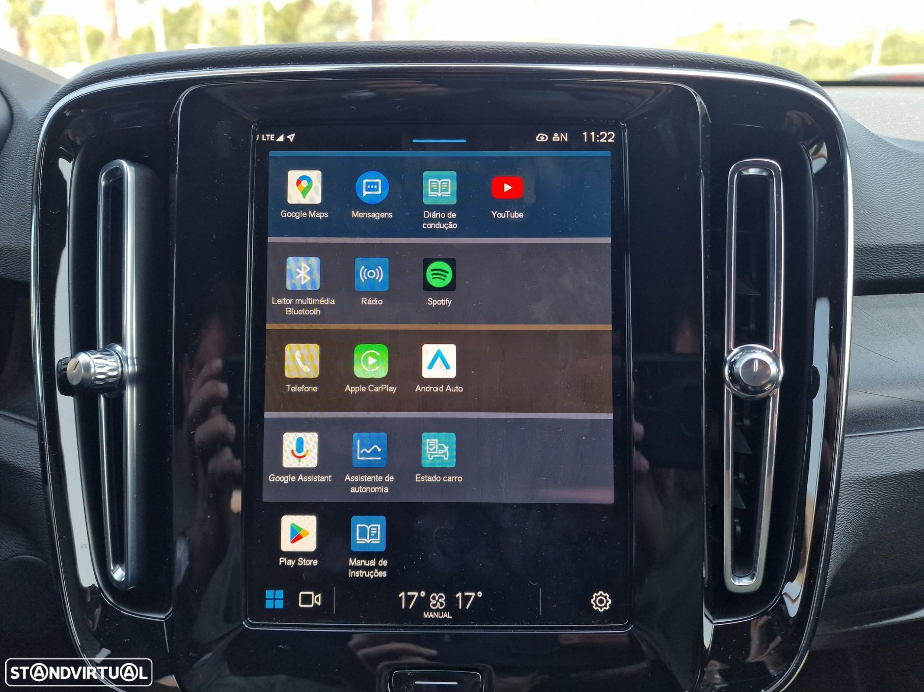 Volvo XC 40 Recharge Core - 35