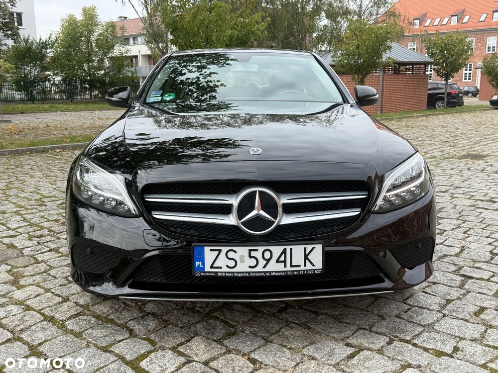 Mercedes-Benz Klasa C 160 9G-TRONIC - 4