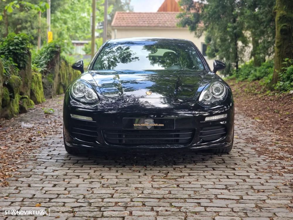 Porsche Panamera - 54