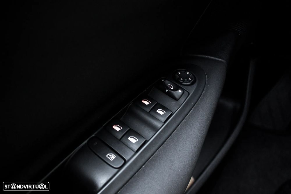 Citroën C4 1.2 PureTech Feel - 17