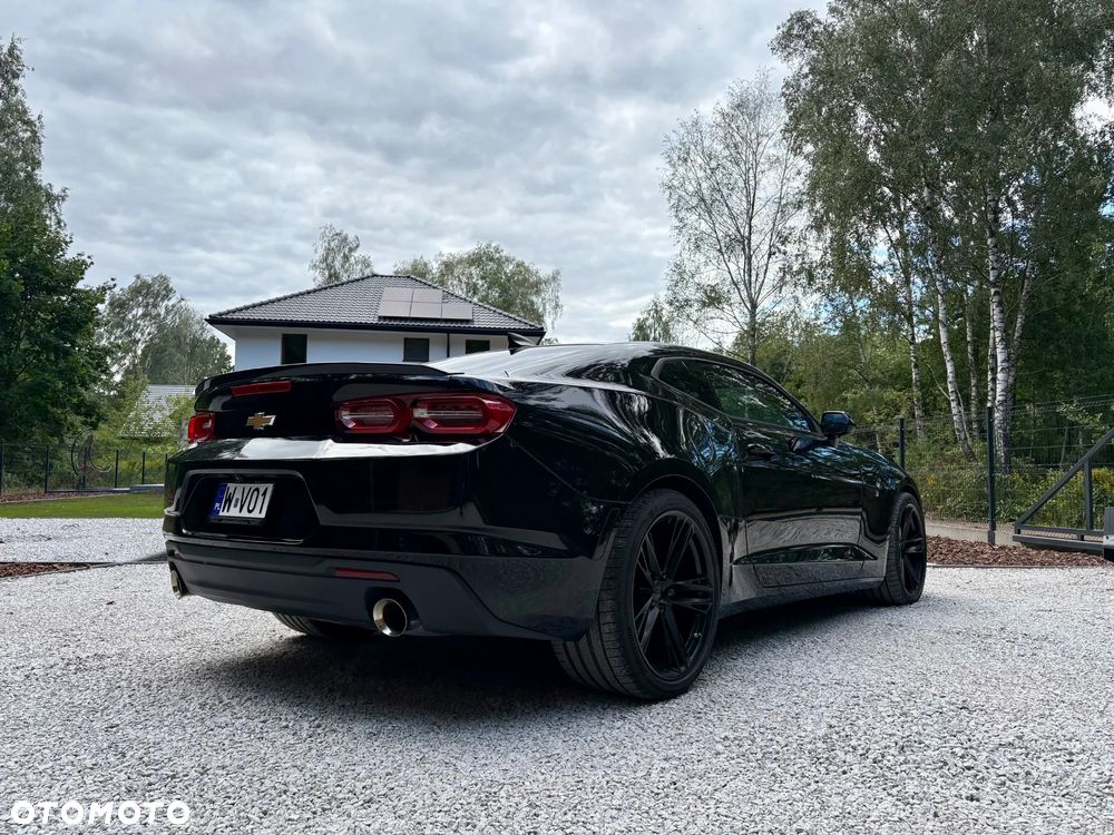 Chevrolet Camaro - 2