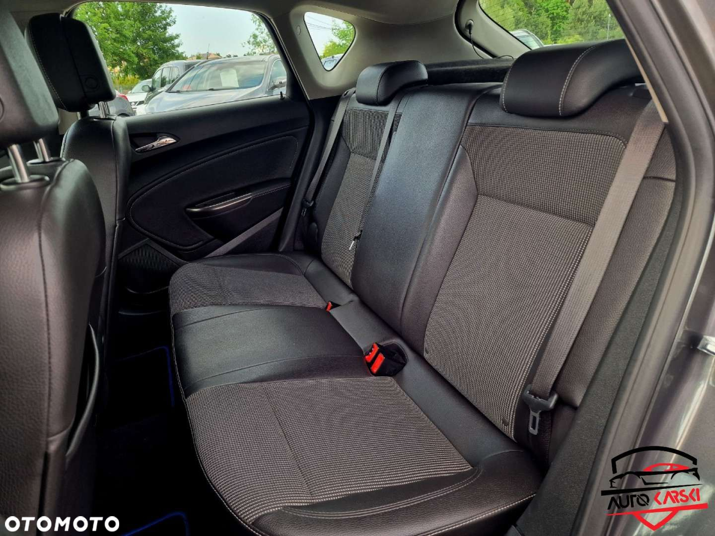 Opel Astra - 25