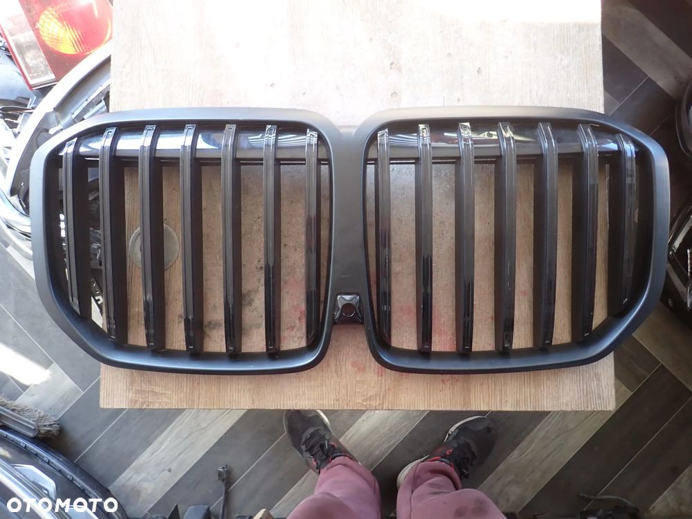 BMW X7 G07 LIFT LCI GRILL ATRAPA NERKI - 1