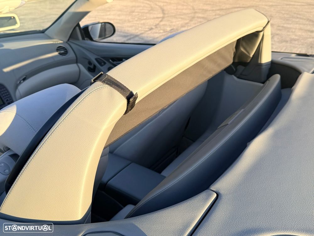Mercedes-Benz SL 350 - 32