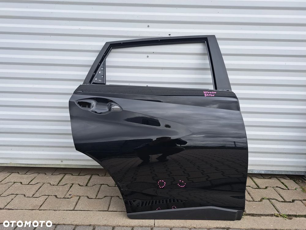 Drzwi tylne Tył prawe Hyundai Bayon 21-