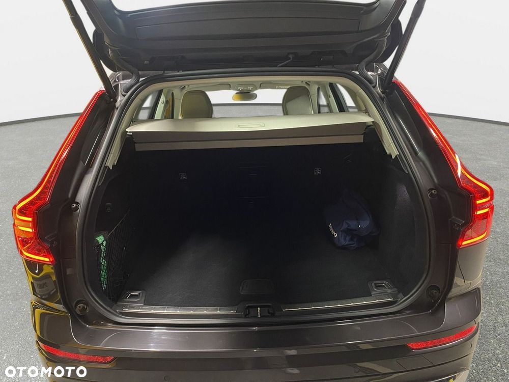 Volvo XC 60 - 18