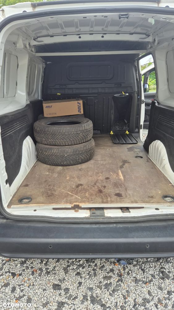 Opel Combo - 12