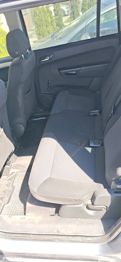 Opel Zafira 1.9 CDTI Cosmo - 8