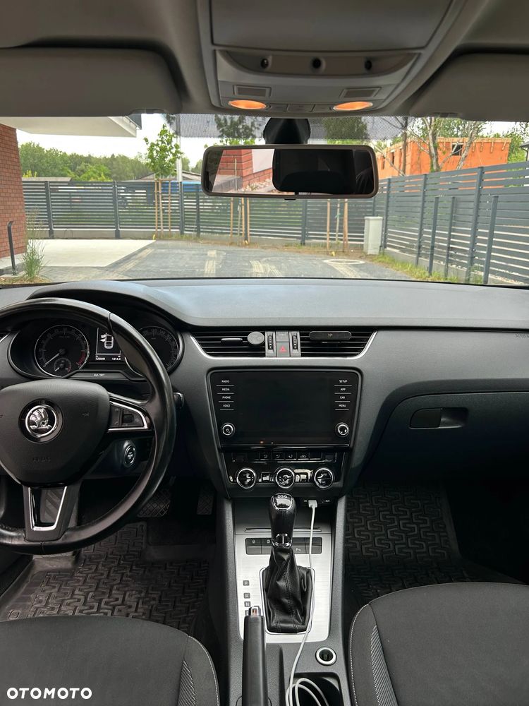 Skoda Octavia 1.6 TDI Ambition DSG - 12