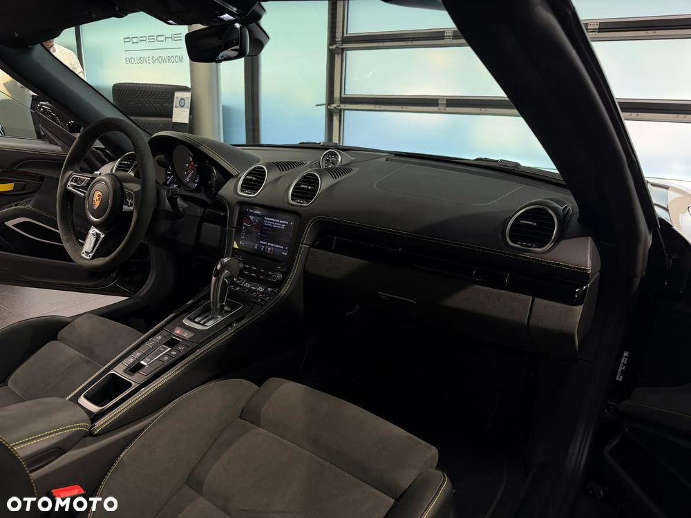 Porsche 718 Boxster - 22