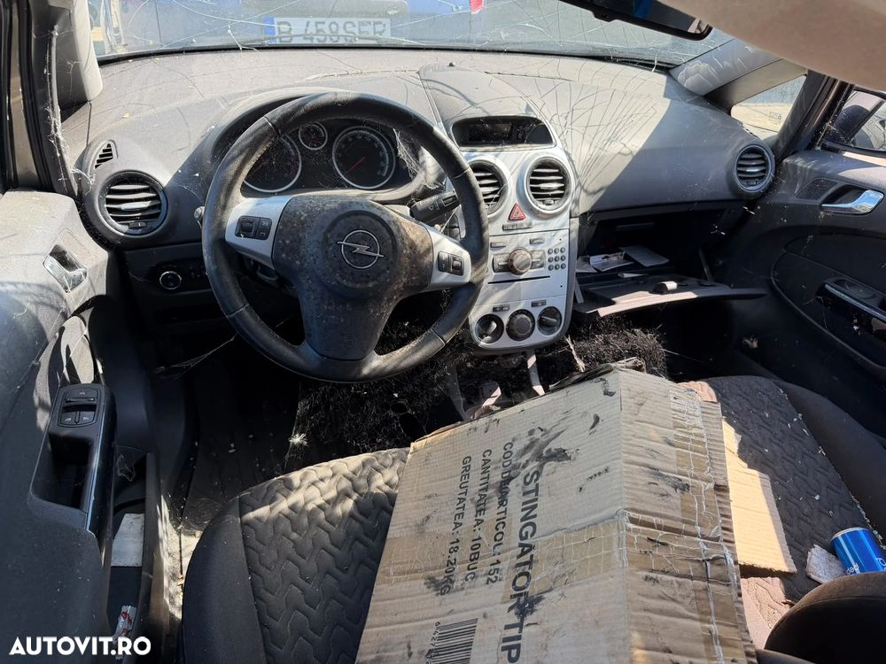 Opel Corsa - 4