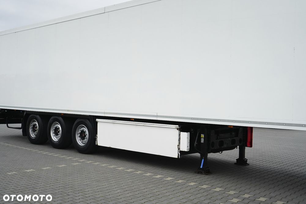 Krone CHŁODNIA / CARRIER MAXIMA 1300 / DOPPELSTOCK / OŚ PODNOSZONA - 12
