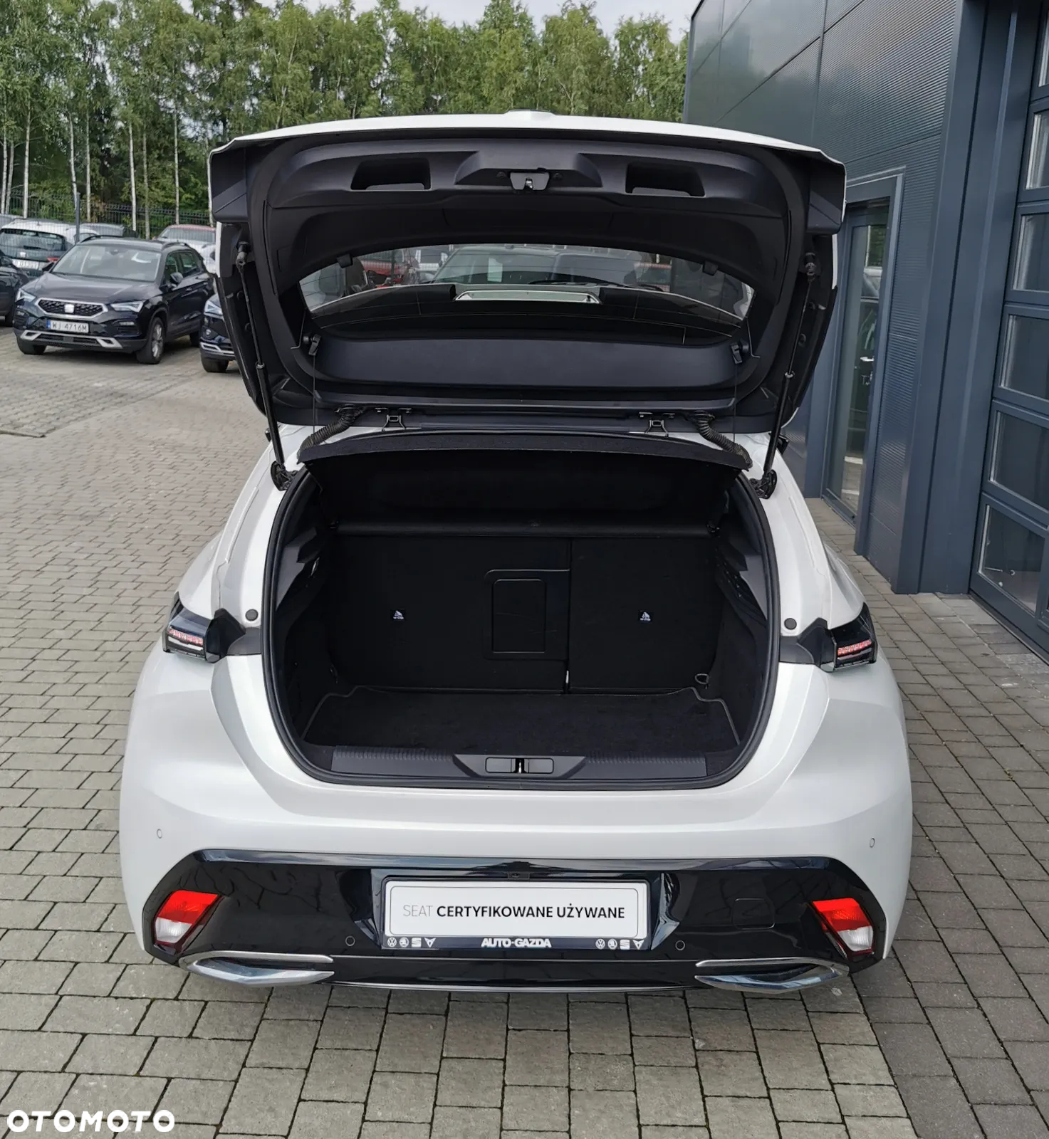 Peugeot 308 1.2 PureTech Allure Pack S&S EAT8 - 5