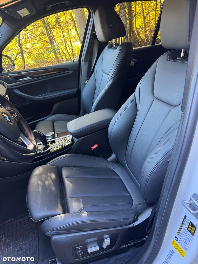 BMW X3 - 27