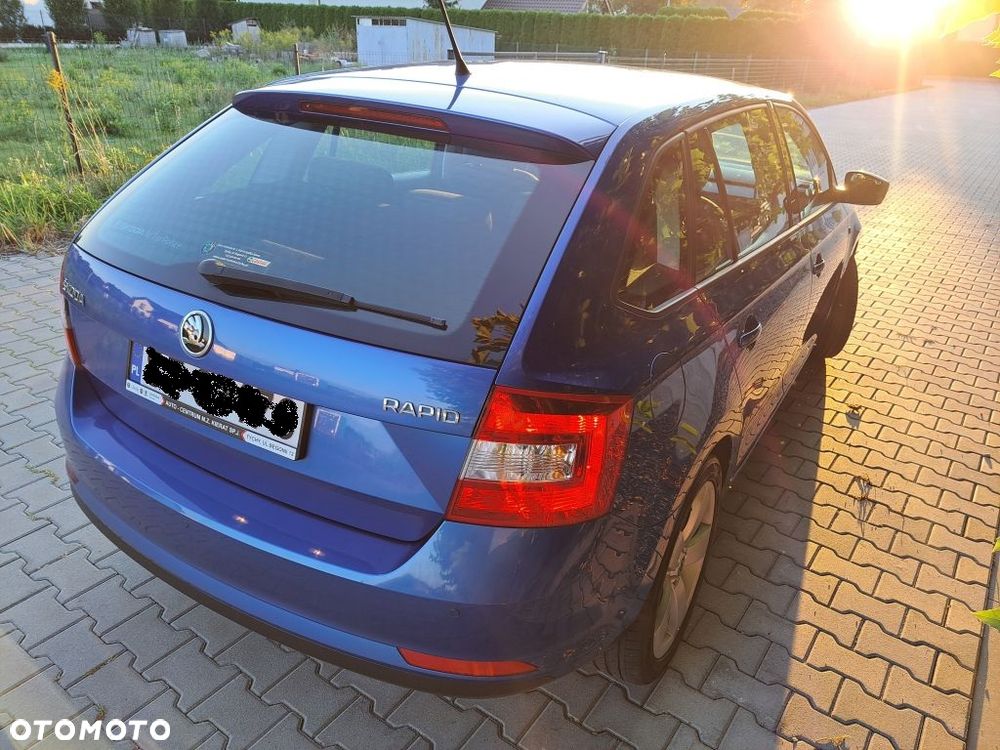 Skoda RAPID 1.6 TDI DPF Elegance - 21