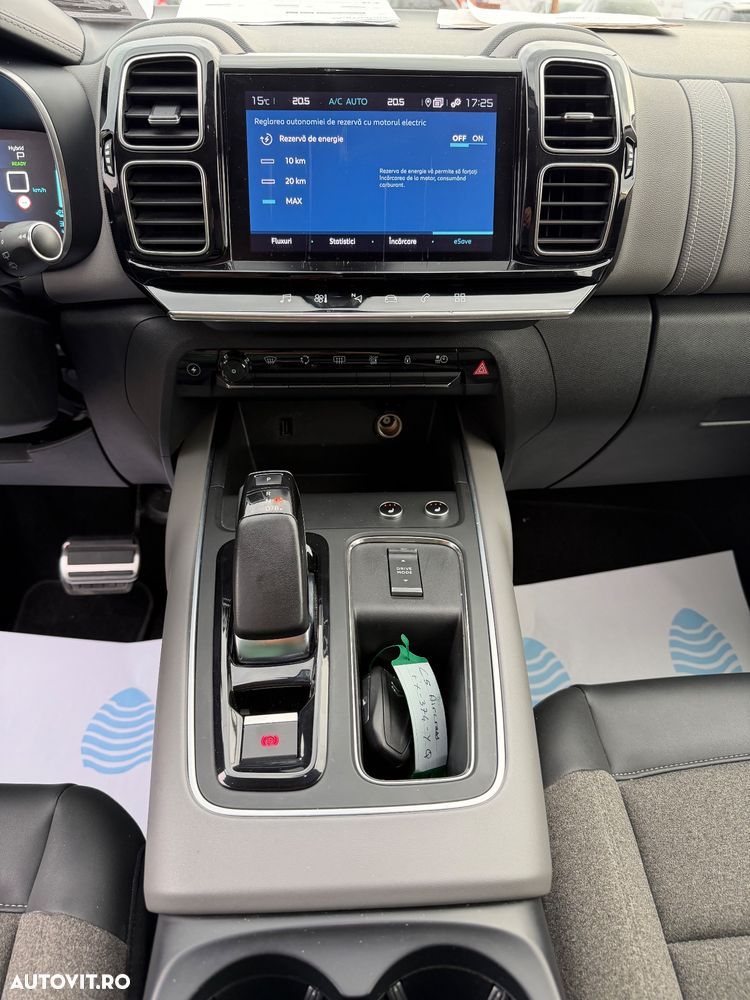 Citroën C5 Aircross 1.6 PHEV FWD 225 EAT8 Shine - 28