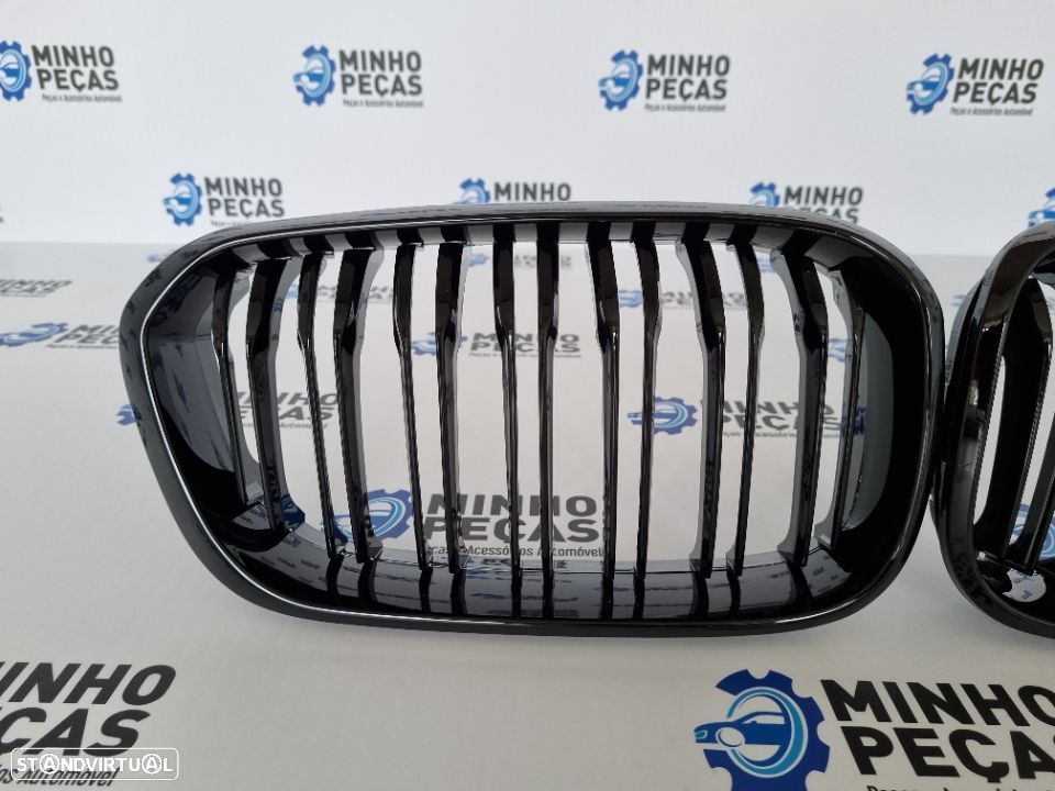 Grelhas Frontais BMW (F20/F21) LCI Look M1 - 4