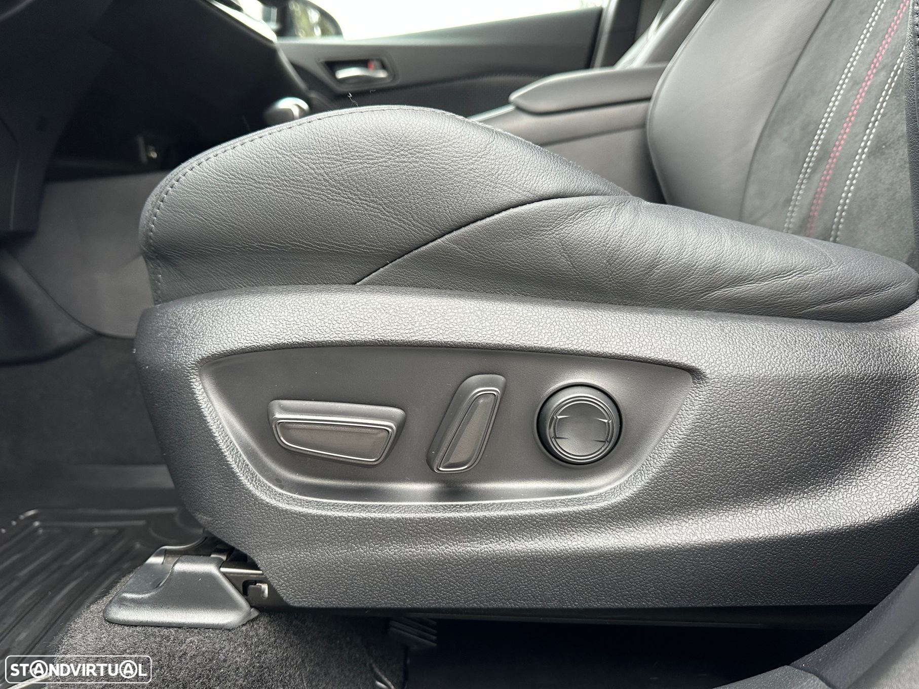 Toyota C-HR 2.0 Hybrid GR Sport - 5