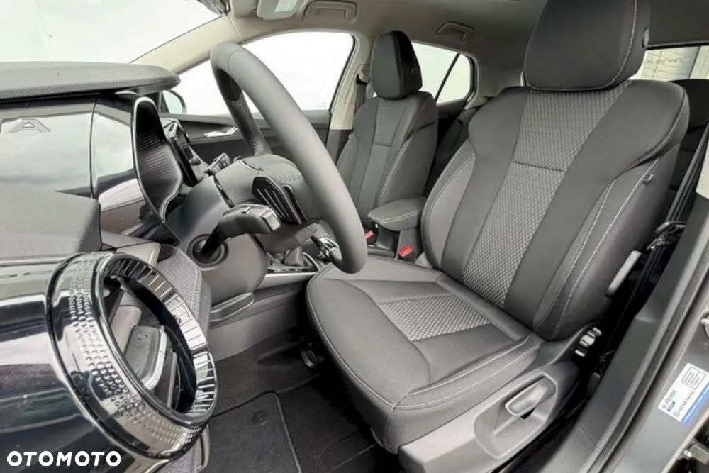 Skoda Fabia 1.0 TSI Drive DSG - 13