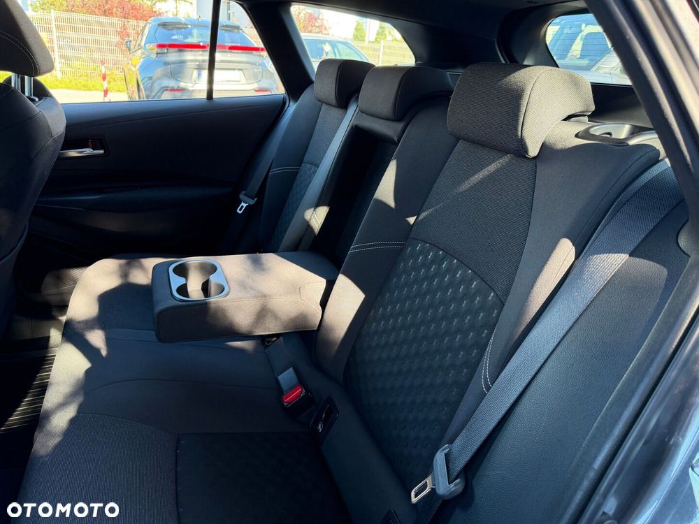 Toyota Corolla 1.8 Hybrid Comfort - 26