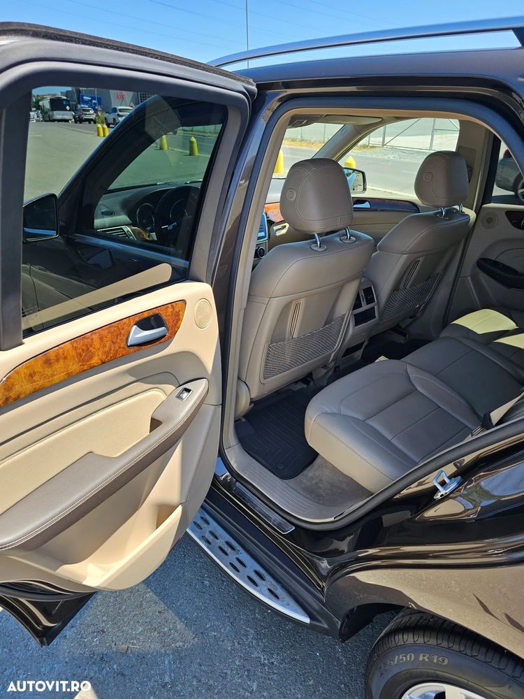 Mercedes-Benz ML 350 BlueTEC 4MATIC Aut - 9
