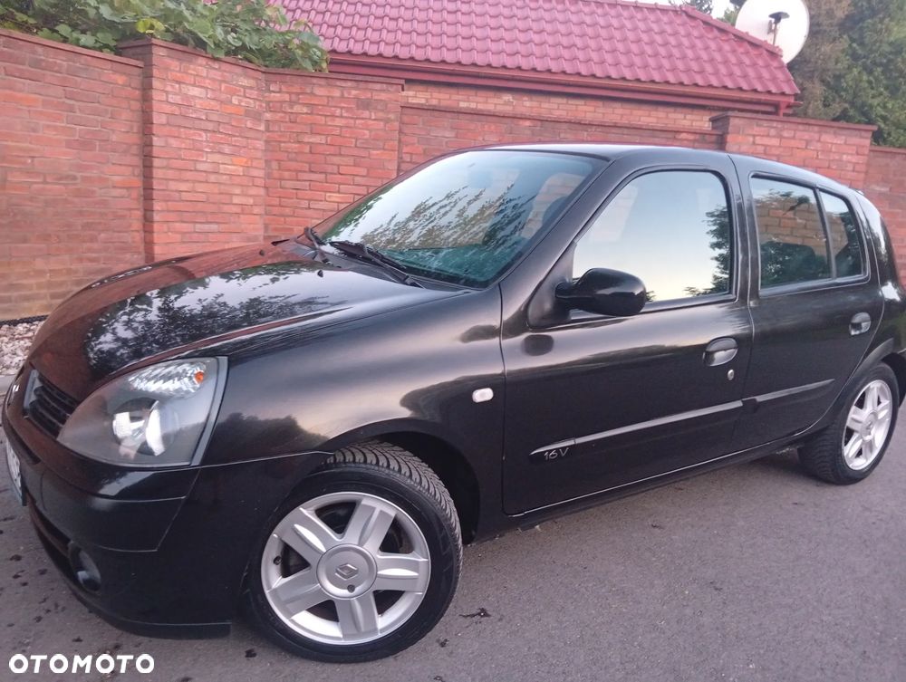 Renault Clio - 14