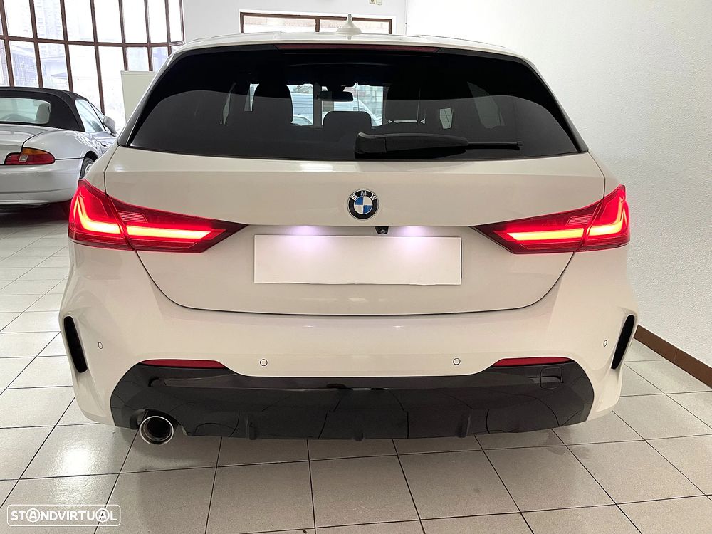 BMW 116 d Pack Desportivo M Auto - 9