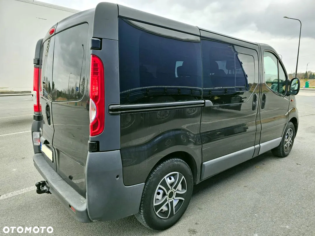 Opel Vivaro - 36