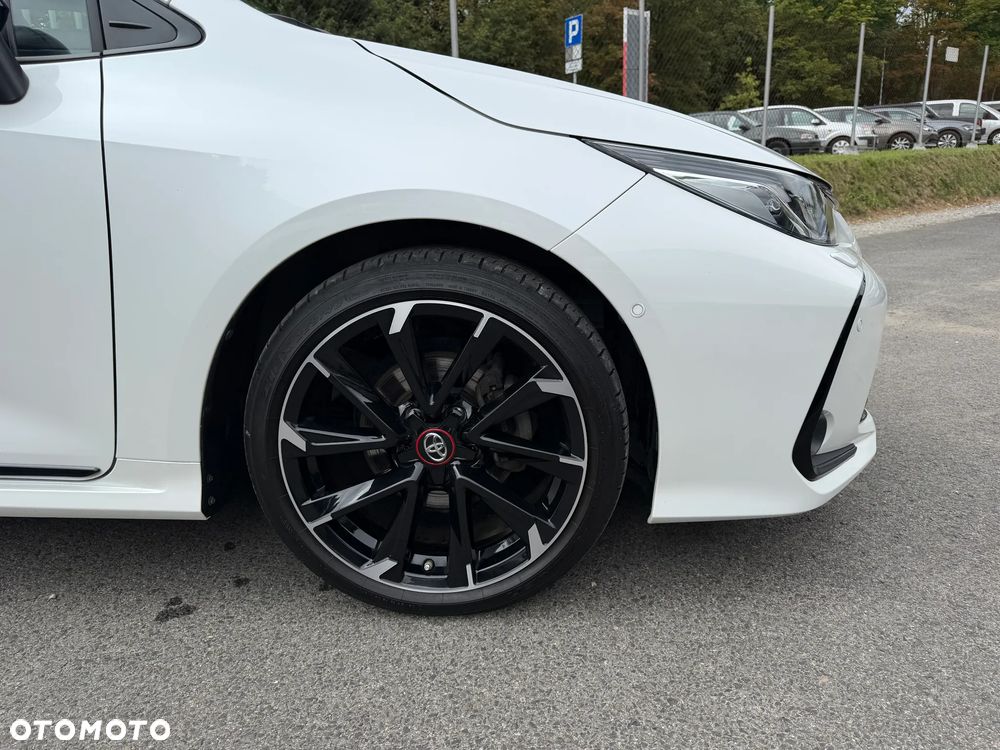 Toyota Corolla 1.8 Hybrid GR Sport - 6