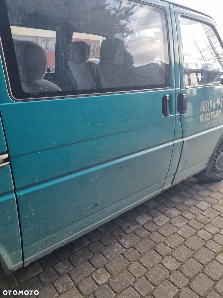 VW Transporter caravelle osobowy T4 1.9td 99r klima na części - 11