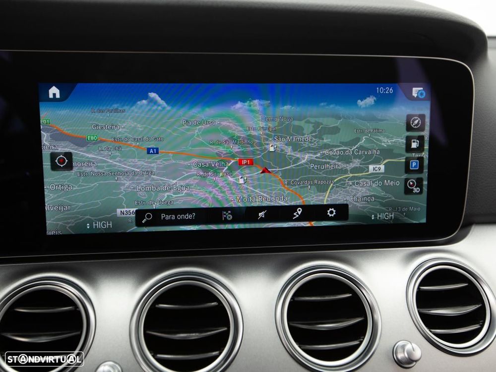 Mercedes-Benz E 300 de 9G-TRONIC - 30